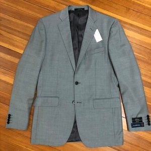 NWT Saks Black Label Solid Grey Suit 40L